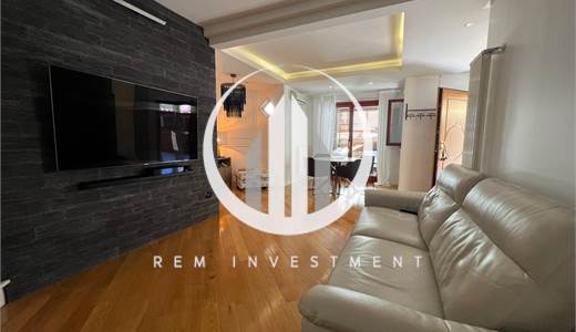 **Casa Indipendente in Vendita - Un Rifugio di Comfort e Stile**